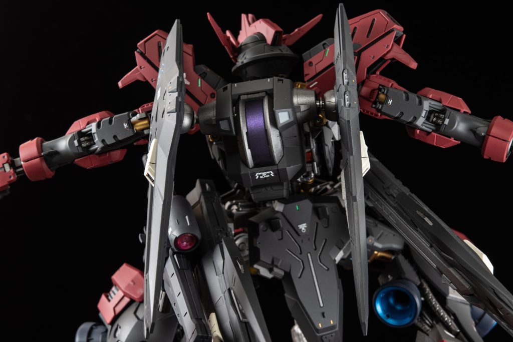 今回は目のつくところにセンサー表現を施してみました。初めて挑戦しましたが上手くいって良かったです︎︎👍