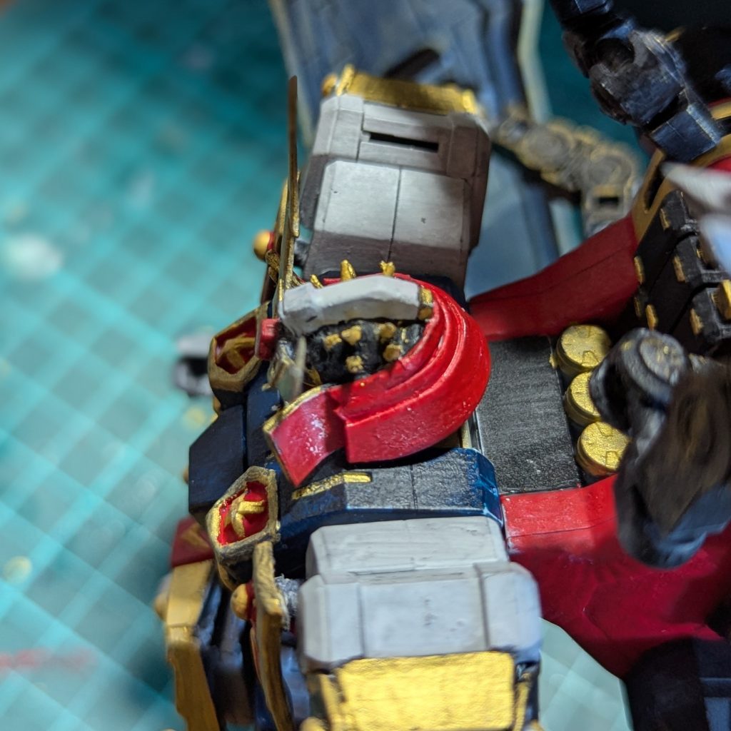 トゲトゲは細く練った石粉粘土を瞬着でペタリ。しんどかった(´-`)