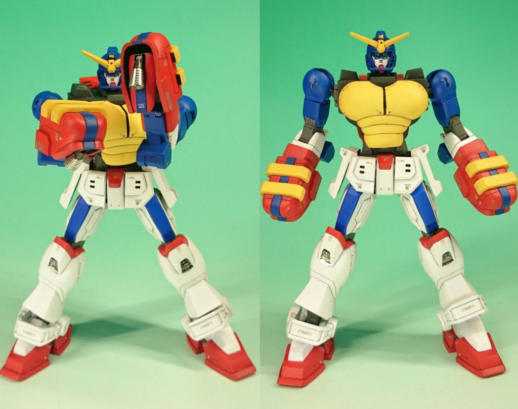 ボクサーモード肩アーマーはキットはスカートが一体構造の為、分割し可動を仕込み、閉じる事で拳に被せて固定します。胸パーツは下に延長しています。