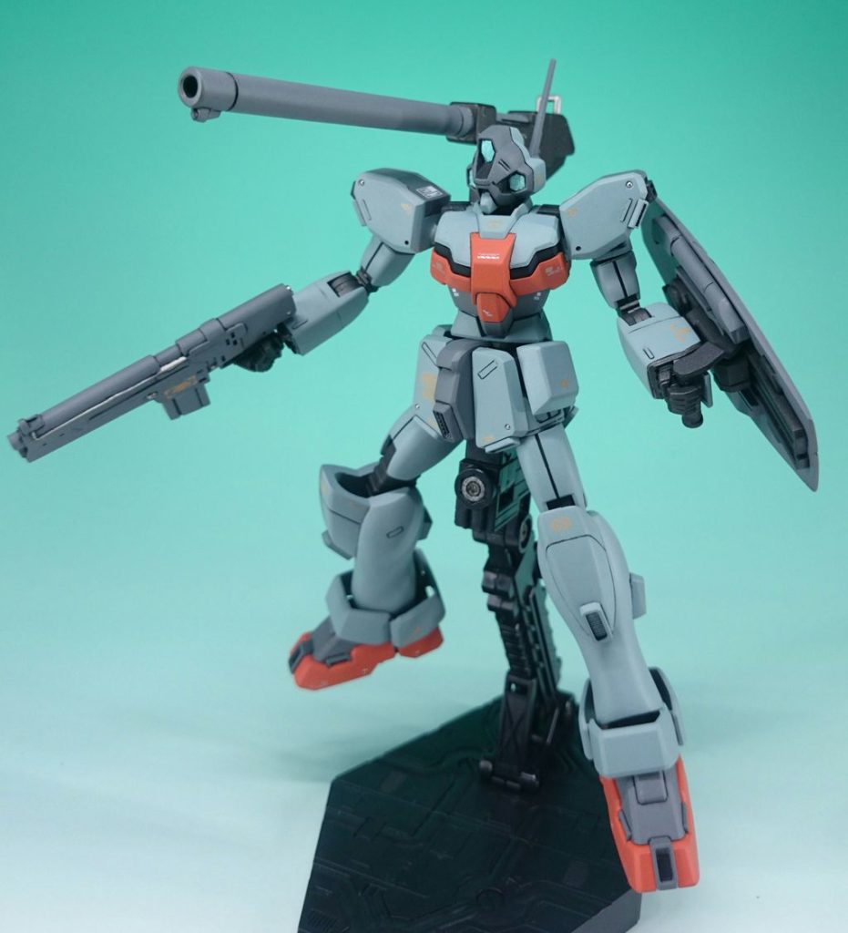 キヤノンはキットでは非可動だったので、ボールデンアームを仕込み可動化しています。