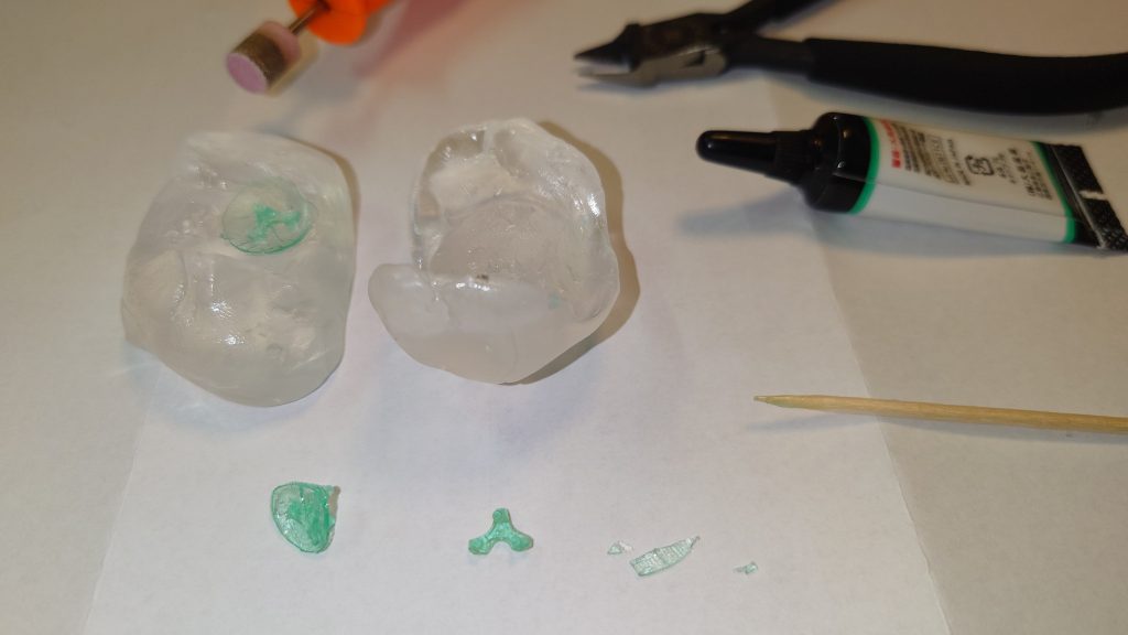 お湯まるでUVレジンに置き換えています。