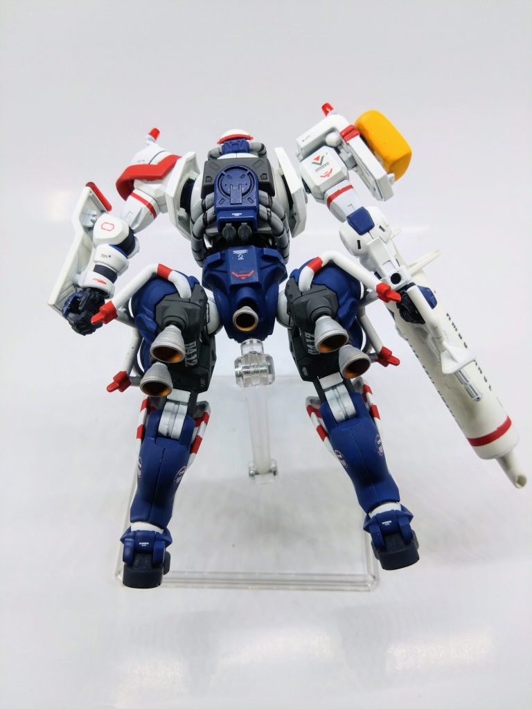 背後はあんまり手を加えてないです。デカールは付属のシールは少しだけ。あとは適当に寄せ集めです。