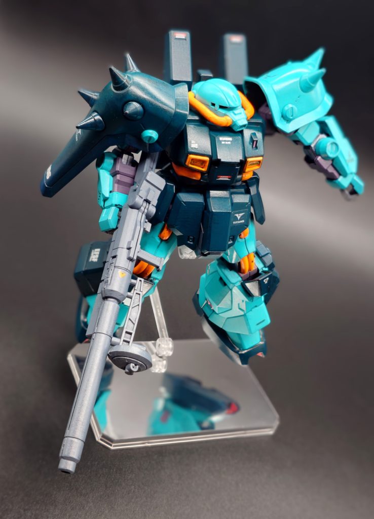 ビームランチャーにはオリジナルのレーダーサイトをポン付けしてみました。折り畳み機構に支障が出ないようになっております。