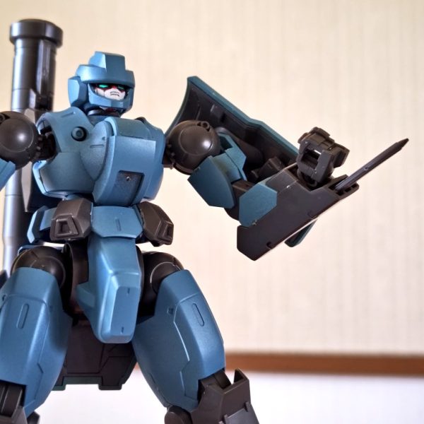 久方ぶりの投稿。ここから武装や色を足そうと思います。（3枚目）