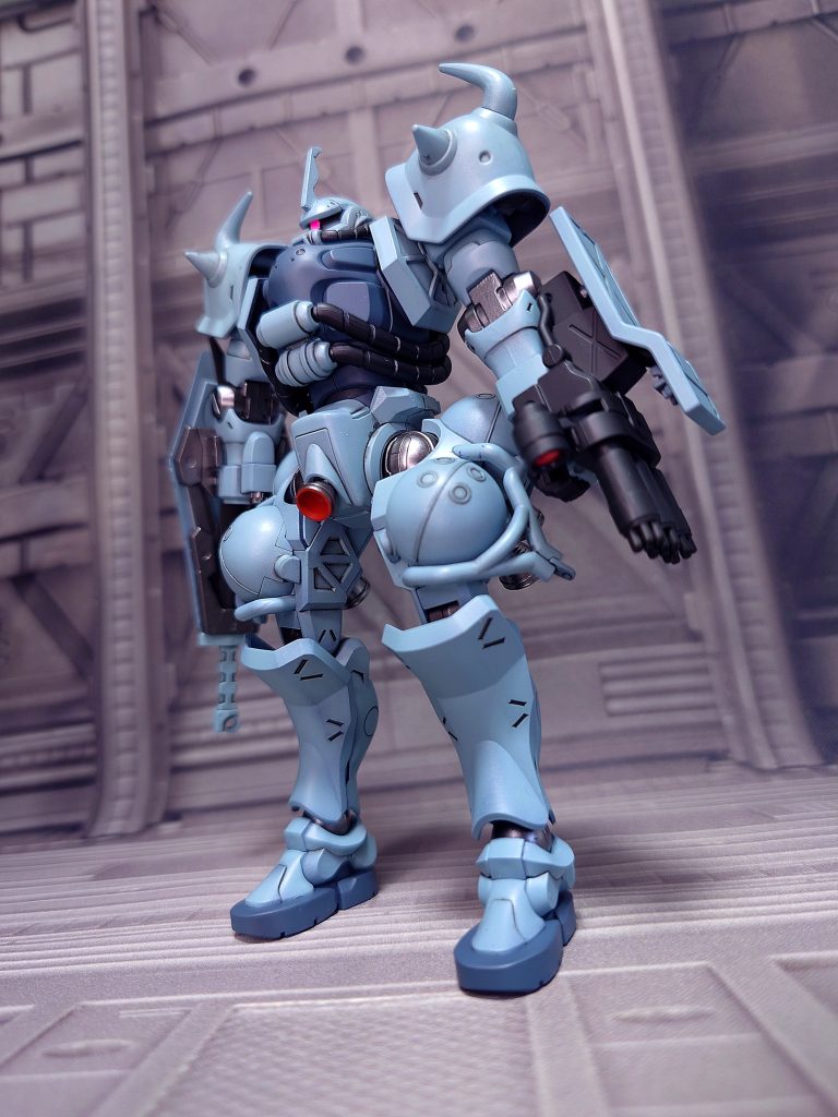 アニメではザク、ゲルググ、ドム出てきたのになんでグフ出てこないんだろう🥴ここまでご覧いただきありがとうございました！