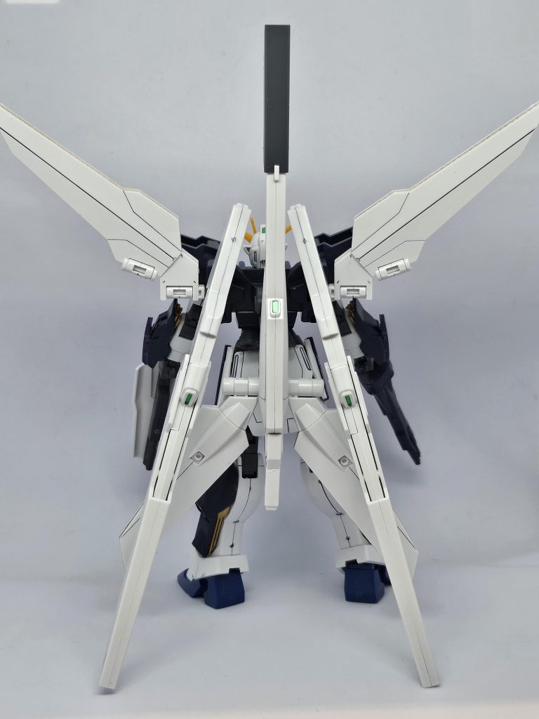 背部バックパックが大きくなって、X字のつもりが星型っぽくなったのでスターエックスて名前でも良かったかも笑