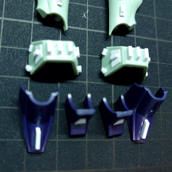 前回のティックバランに続き、オプション装備(？🤔)のMSを作成中です☺️　腰痛のためすぐに活動限界となるので、少しずつのんびりとやってます😅　(お酒が入ると暴走モードに突入します…😆)（5枚目）