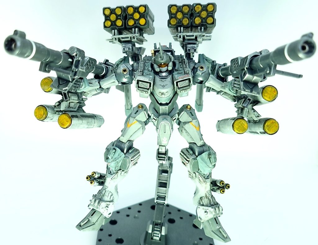 バズーカだけではチョット物足りなかったので、前回ティックバラン用に用意したデカルチャー装備を転用！😝