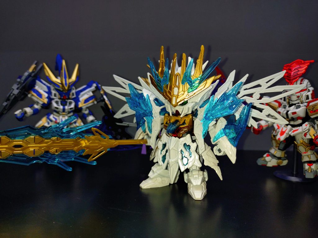 曹操様も作業を進めています。全体的に色変えしたかったので、取り敢えず今は白くなっています。