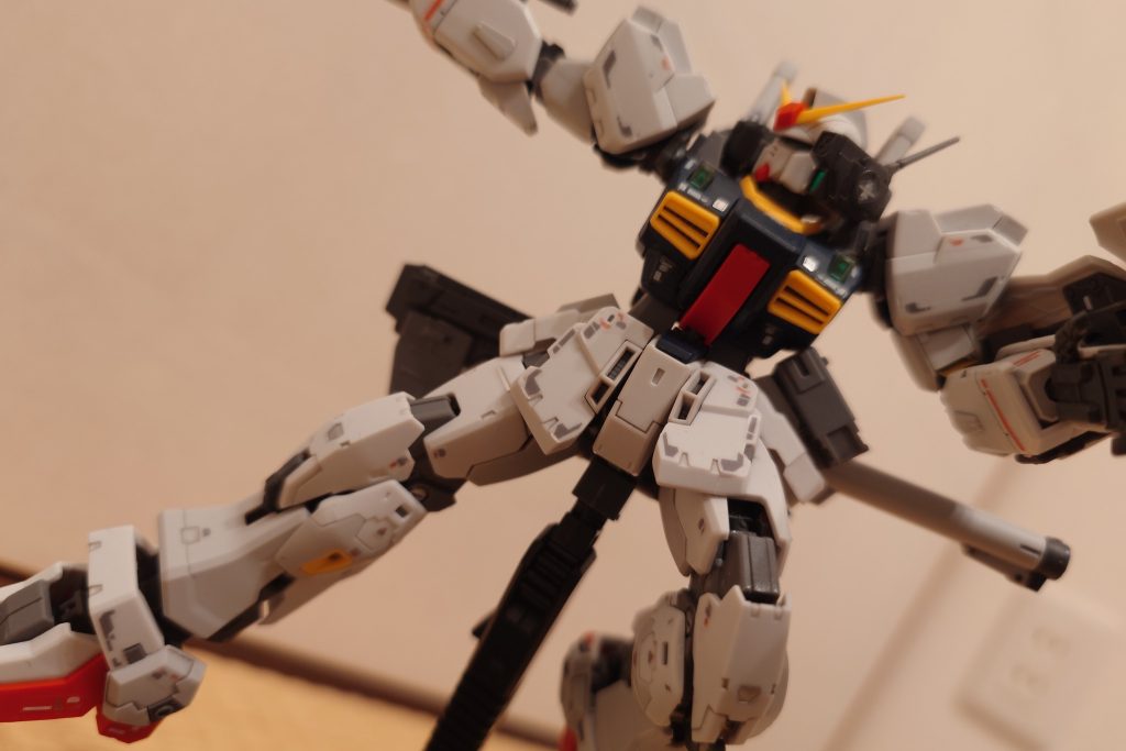 久しぶりの完成品 RG ガンダムマークII–4枚目/制作者：クレさん