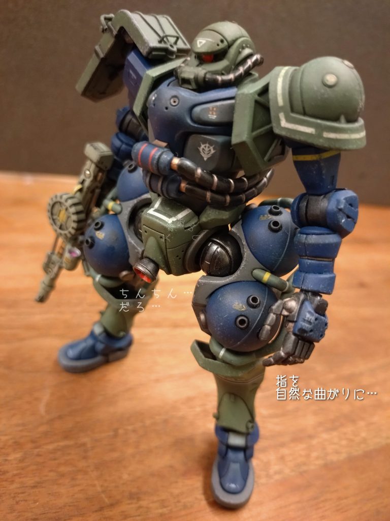 ふとももパンパン!スケート選手シルエットは全く発想しなかったので感心します…