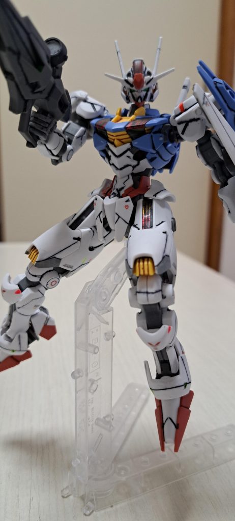 銃口は嫁に向けて撮りました。悲しいことに最近1日1000円のお小遣いが800円に減らされてしまいました。小さな抵抗です。