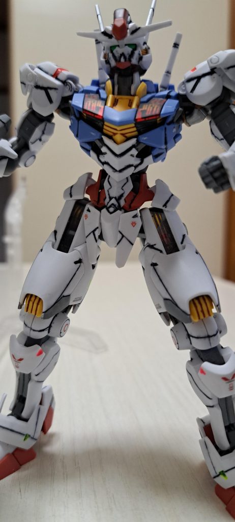 いつも通りササッと組んでほんの1部塗装、少しスジ彫り、スミ入れ、つや消しクリア仕上げです。