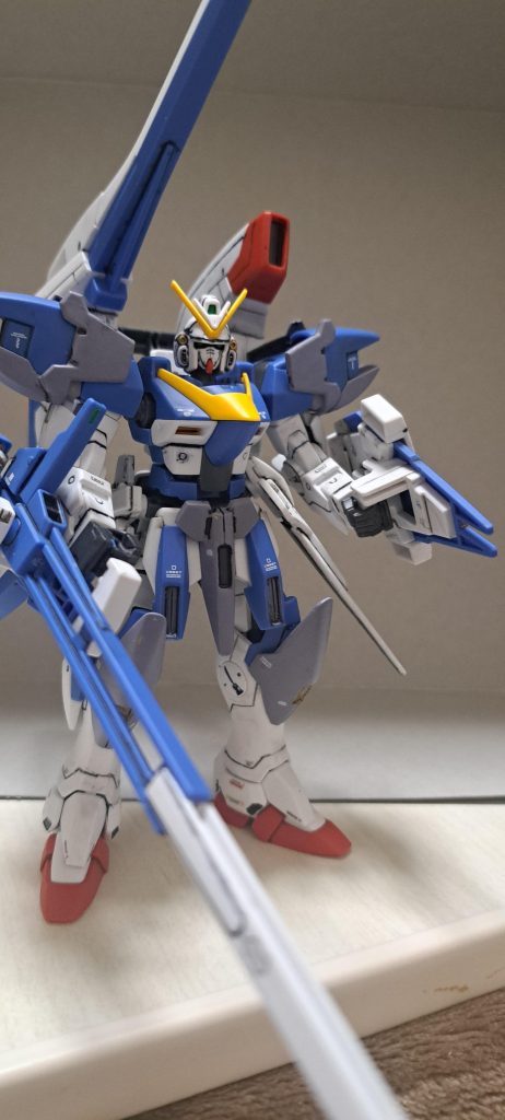 VガンダムはまだみたことないのですがGUNSTAで皆さんのV2みてたら作ってみたくなり、たまたま某エデｨ◯◯で発見、購入。なかなかジオン系キットと出会えない今日この頃。また一度作ったことのあるキットもまた作りたいってなったら買ってしまうのかなぁ。お休みの方は良いお休みを。少なくなったお小遣い貯めてまた買うかぁ。