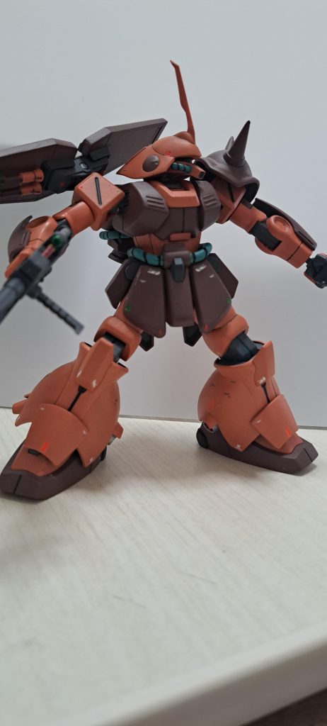 あちこち模型店へ回ったり、再販日に張り込みしたりして。探しました。