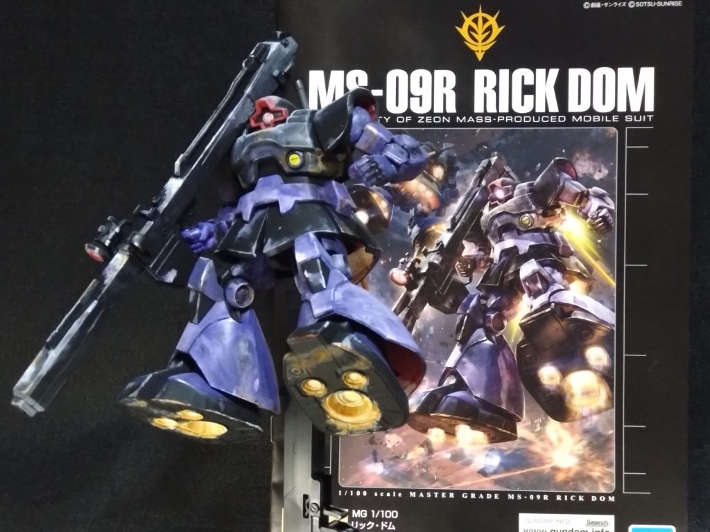 同じ様な写真ばかりですみません。どれが良いかと沢山撮影しましたので観てやって下さい。よく見るとサーベル挿して無かったです。😅