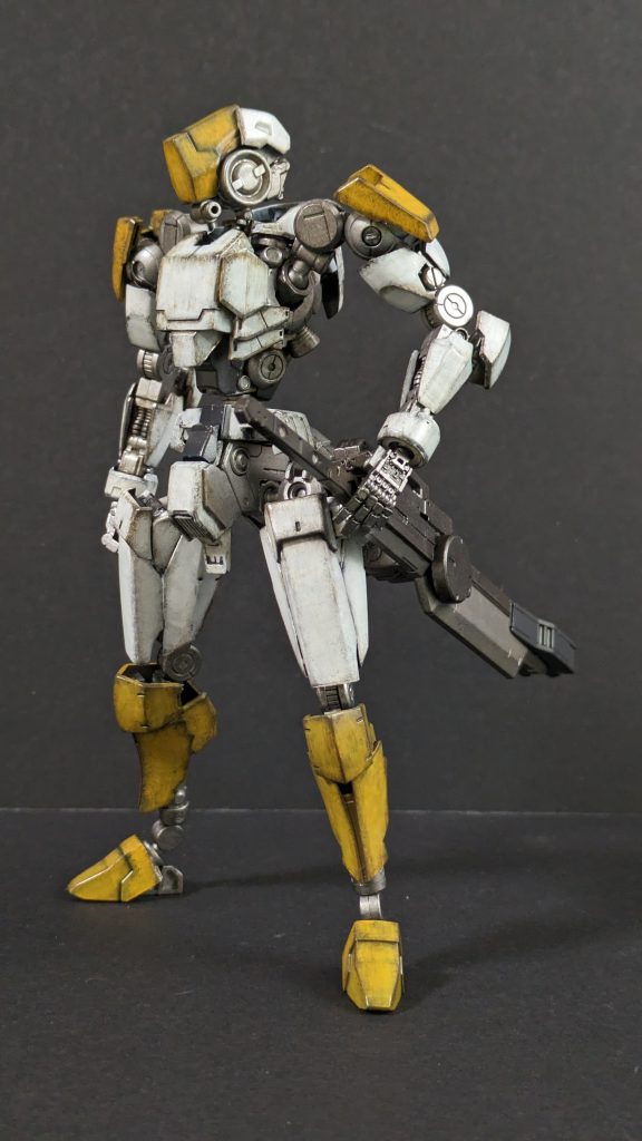 自律機兵近接特化型–8枚目/制作者：みしちき