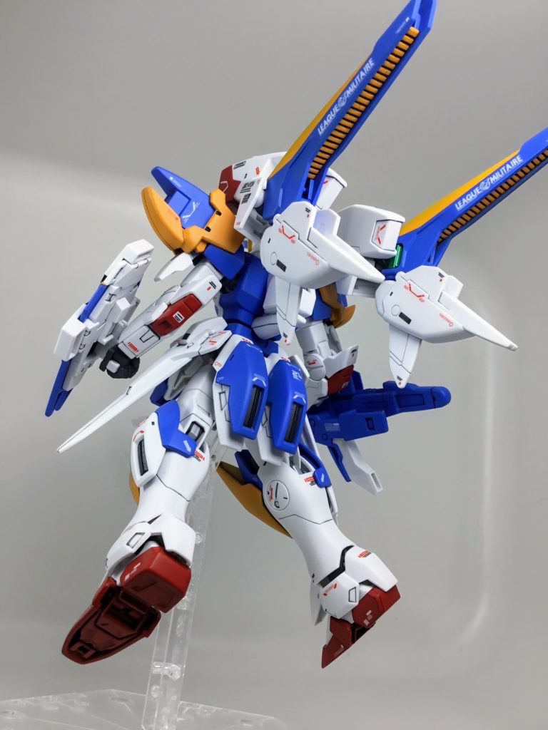 HGUC 1/144 LM314V23/24 Ｖ2アサルトバスターガンダム (機動戦士Vガンダム)–3枚目/制作者：匿名