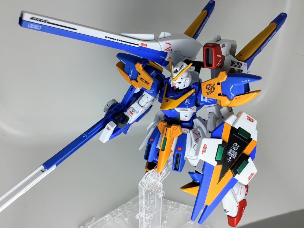 HGUC 1/144 LM314V23/24 Ｖ2アサルトバスターガンダム (機動戦士Vガンダム)–5枚目/制作者：匿名