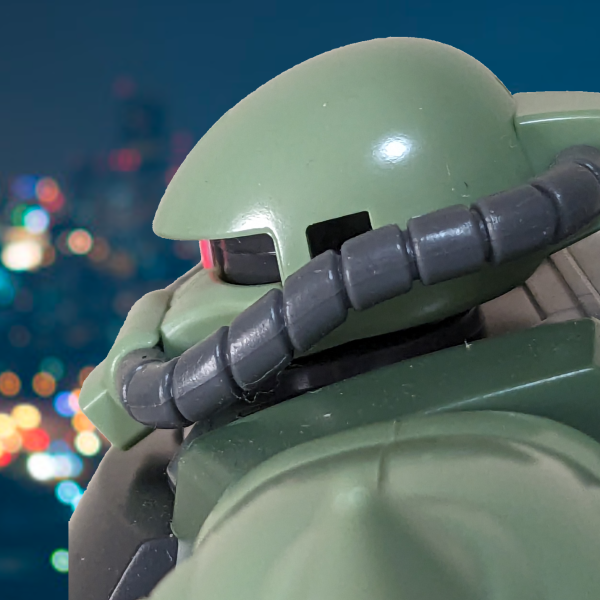 もしもあの改札の前で、立ち止まらず歩いていれば