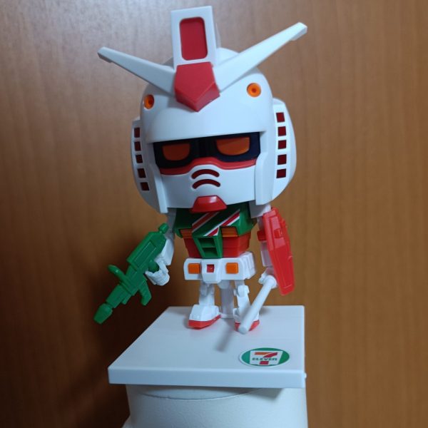 ガンプラくん（セブンイレブンカラー）
