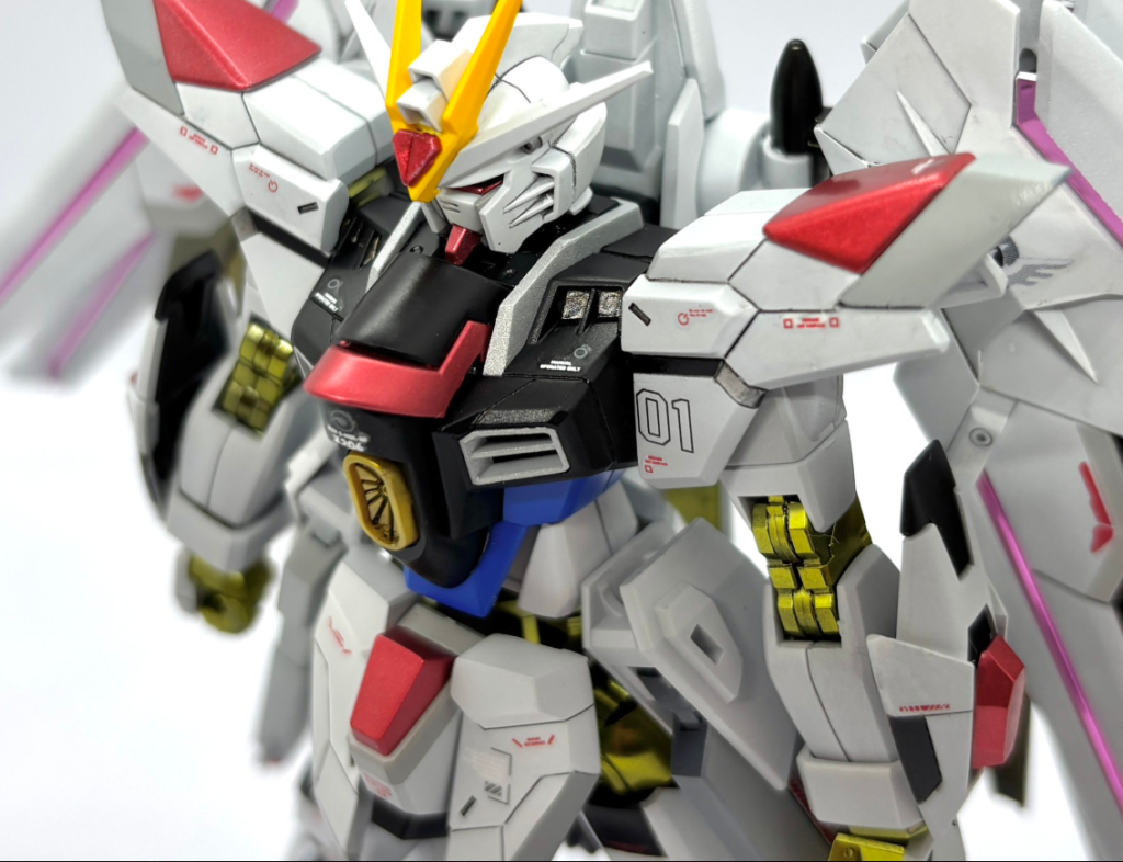 HGCE マイティストライクフリーダム 全塗装