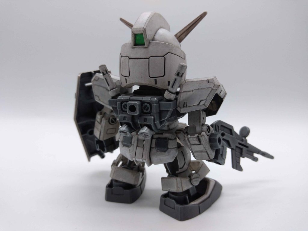 一番くじSD EXスタンダードガンダム ファーストロットν風カラー–2枚目/制作者：スカポンタン