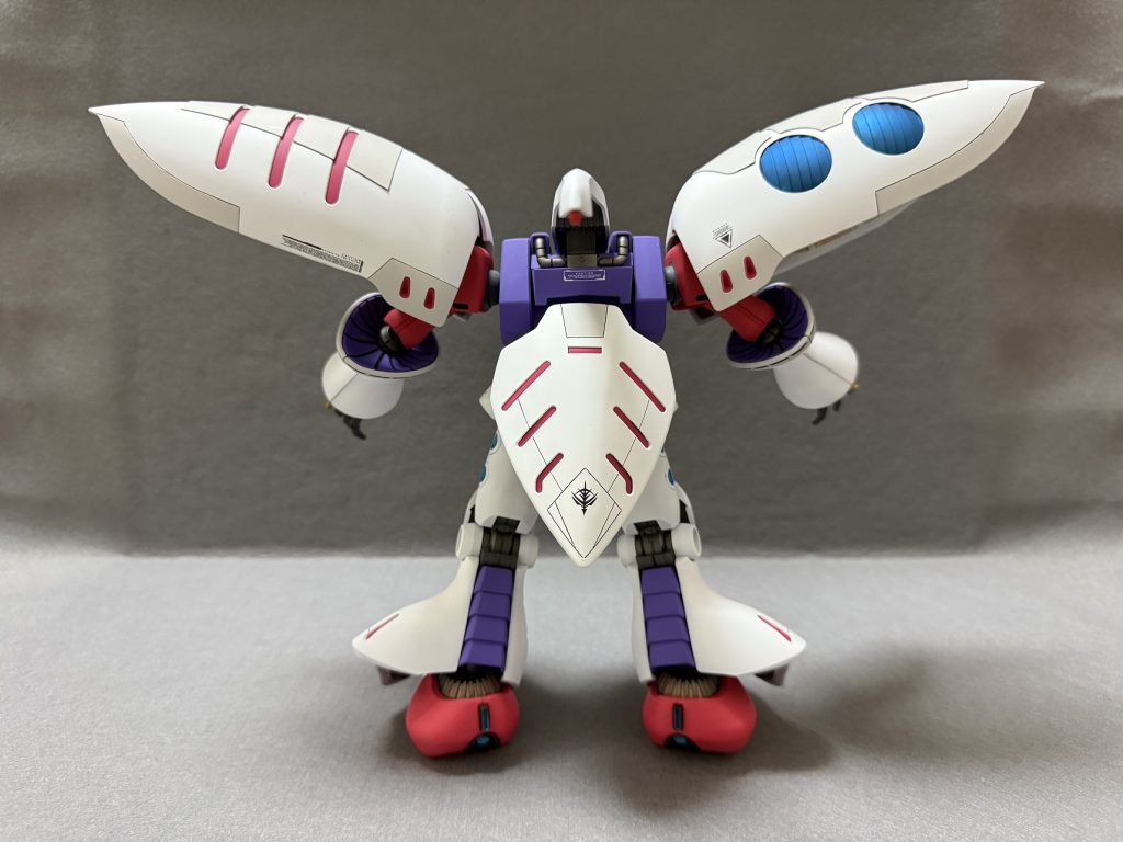 後ろ姿は可愛い！！自分はアヒルをイメージしてしまいます