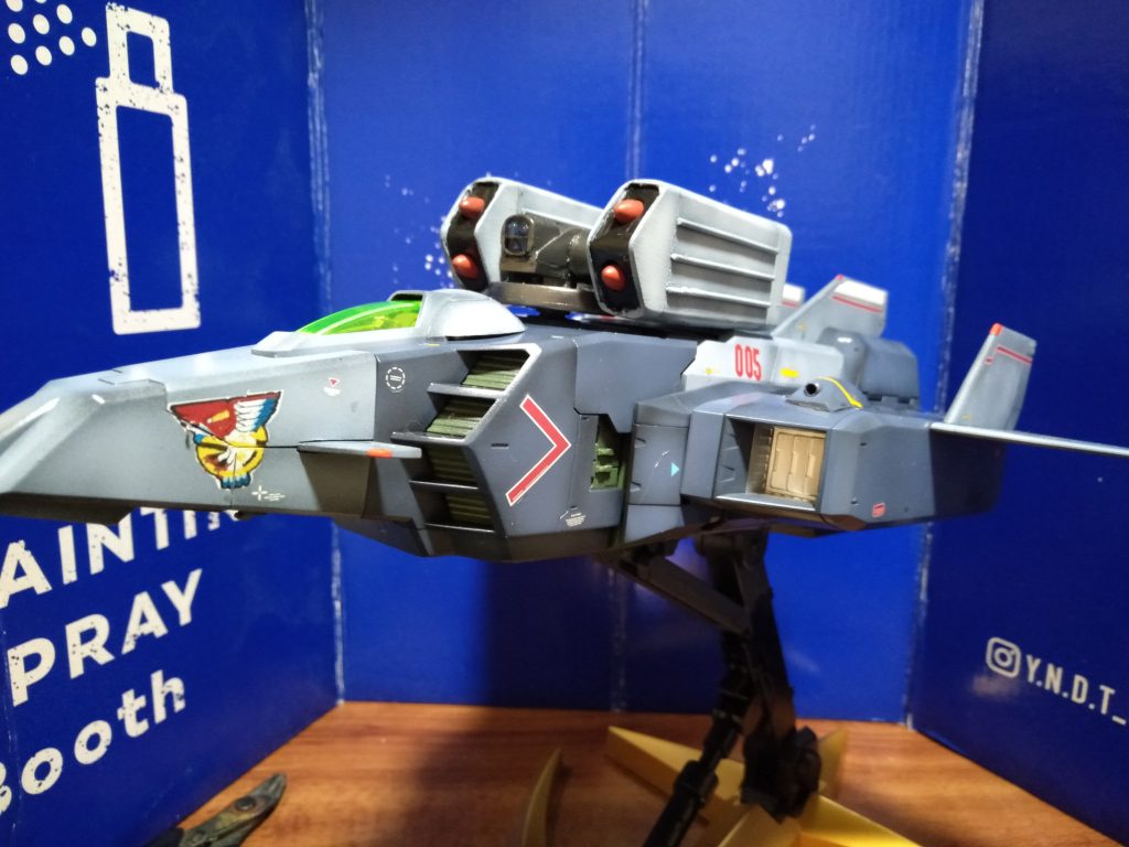 ＭＧ Ｇファイター爆撃型 スレッガー・ロウ機 リアルタイプカラー(MG Gアーマー改造)　–6枚目/制作者：猫親父