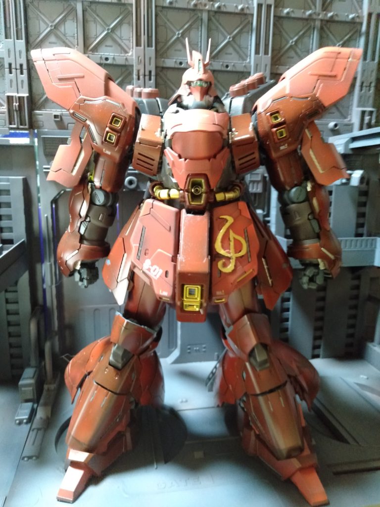 MG サザビーVer.Ka(通常の設定カラー仕上げ) &アーマード・ファクトリー改造–3枚目/制作者:猫親父