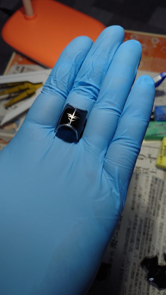 綿棒でうまく落とせたと思います。部分的に筆で修正しました。