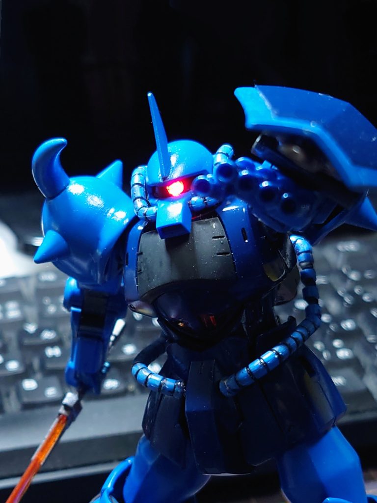 グフ　起動！