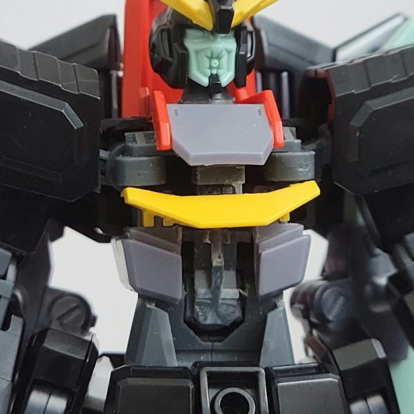 現在作成中なHGCE風なレイダー。ブリッツより後から作り始めたのにこっちのが先に完成してしまいそう。過去キットに最新キットの部品をどうやって組み込むか考えてる時が一番楽しいかもしれない（2枚目）