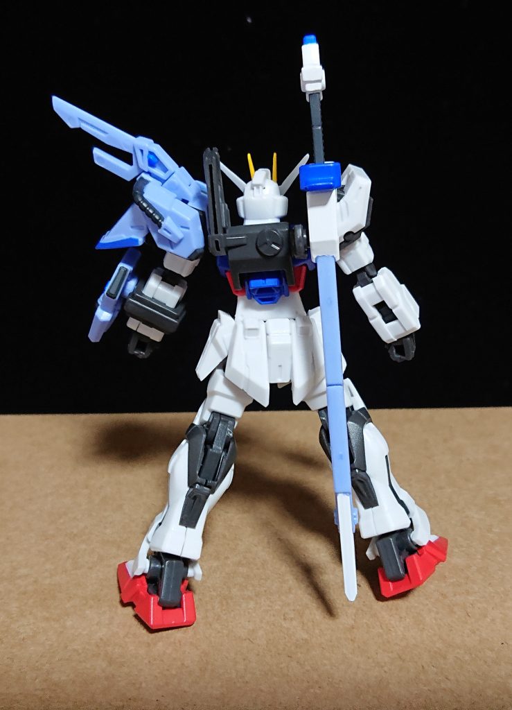 プレバン限定販売という事で、せっかくカプセルアクションに人気の機体がラインナップされるもストライカーパックの売り方が悪かったんじゃなかろうかという事で、悪です。うーん、悪は滅びる運命なのか、正義と同様に不滅なのか・・・