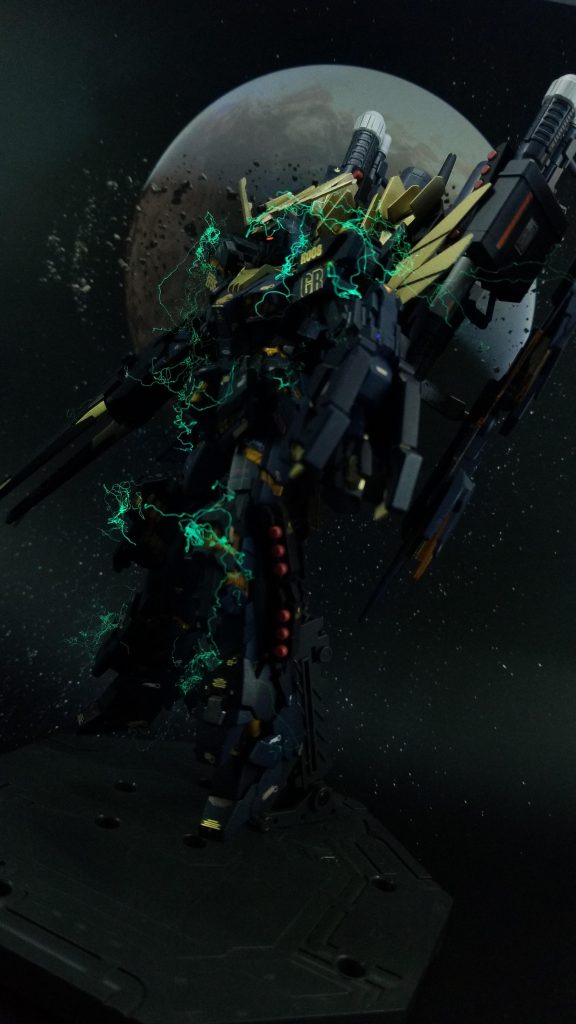 新しいトレンドになったりして(gundam-kao9)。え？、やり方ですかぁ　　　　　　　　　　おれ、意地悪だからなぁ。　　　　　　　　　　俺より上手な人いっぱいいそうだしなぁ・・・