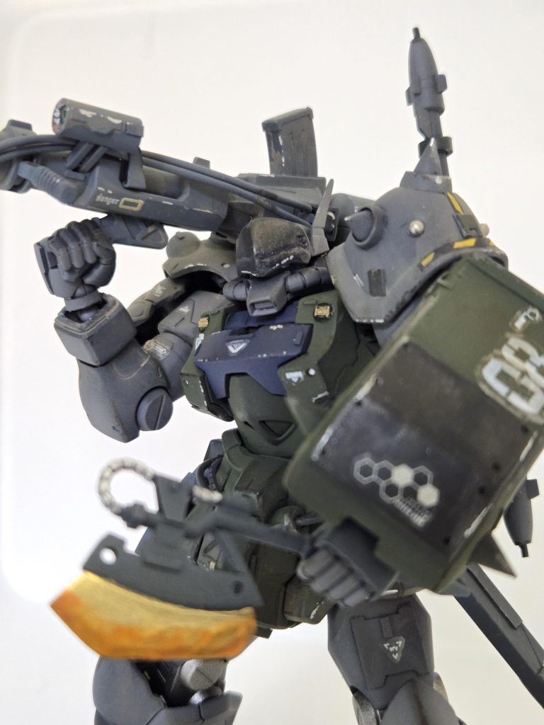 HG グフ・カスタム市街戦配置型–4枚目/制作者:王様がロバ