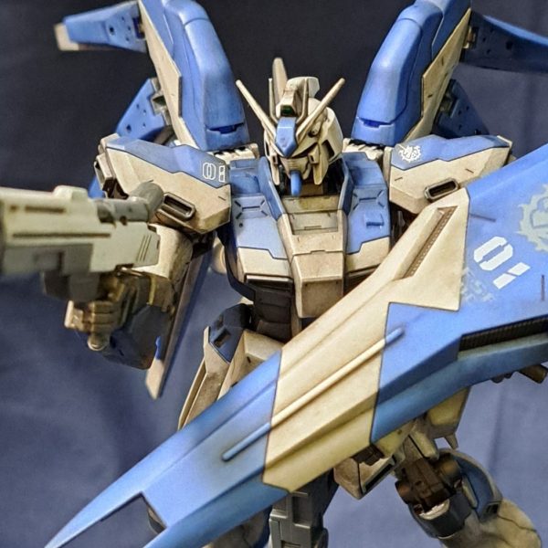 HG Hi-vガンダム