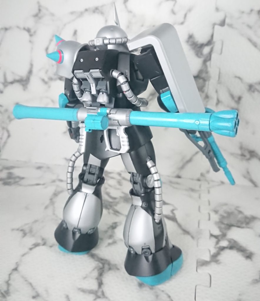 MGとRGは全然別物なので、ふくらはぎ等はオリジナルに近ずけるように塗り分けを頑張りました