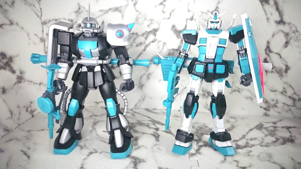 初音ミクガンダムと並べて