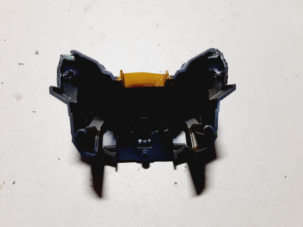 以下加工手順になります。使用したパーツはMGSDバルバトスから移植しましたまずジョイント基部をカットします