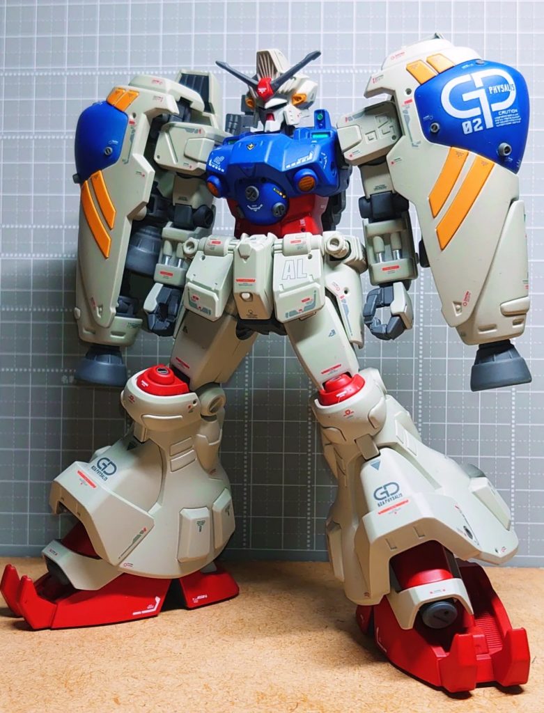 リユースショップでパチ組品が吊るされていたので、試しに購入。各部の折れを直しながら進めました。(´ρ`)