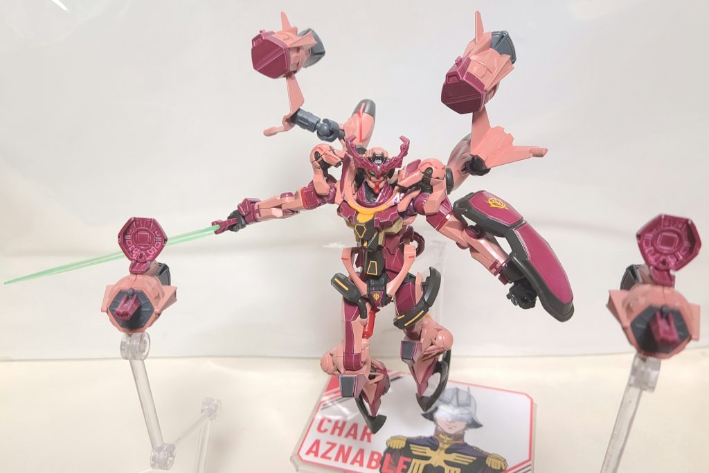 ドラグーンを発動。ジークアクスに合わせてビットも小型化、性能もアップデートされたという妄想です