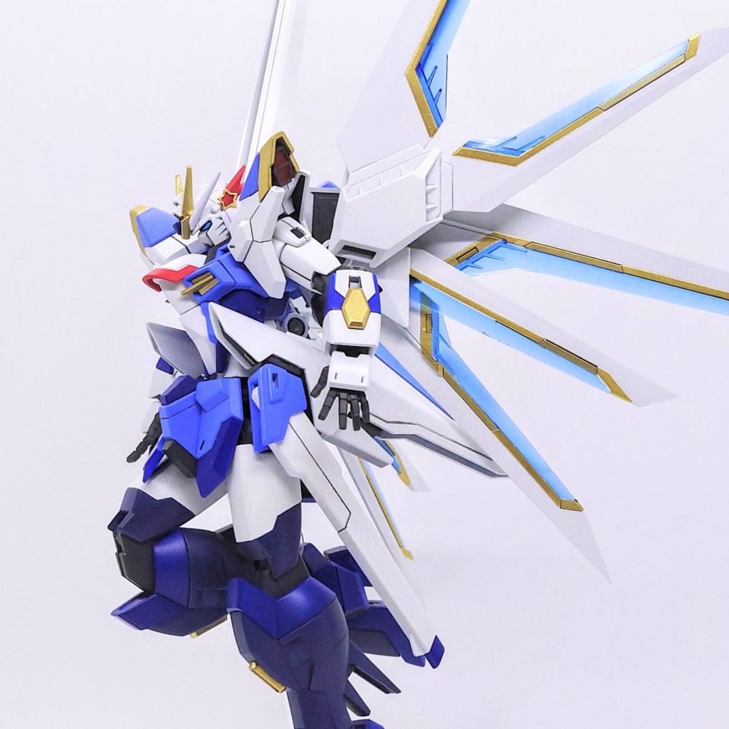 ときのそら専用機《フリーダムシエル》｜LENさんのガンプラ作品