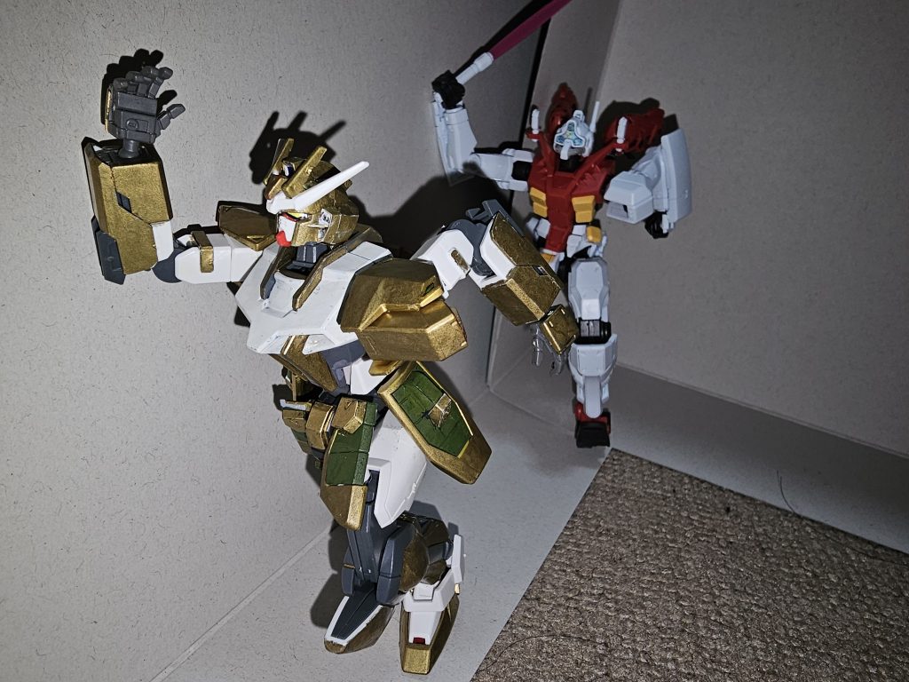 でもやっぱり、なんだか情けないポーズも似合う。