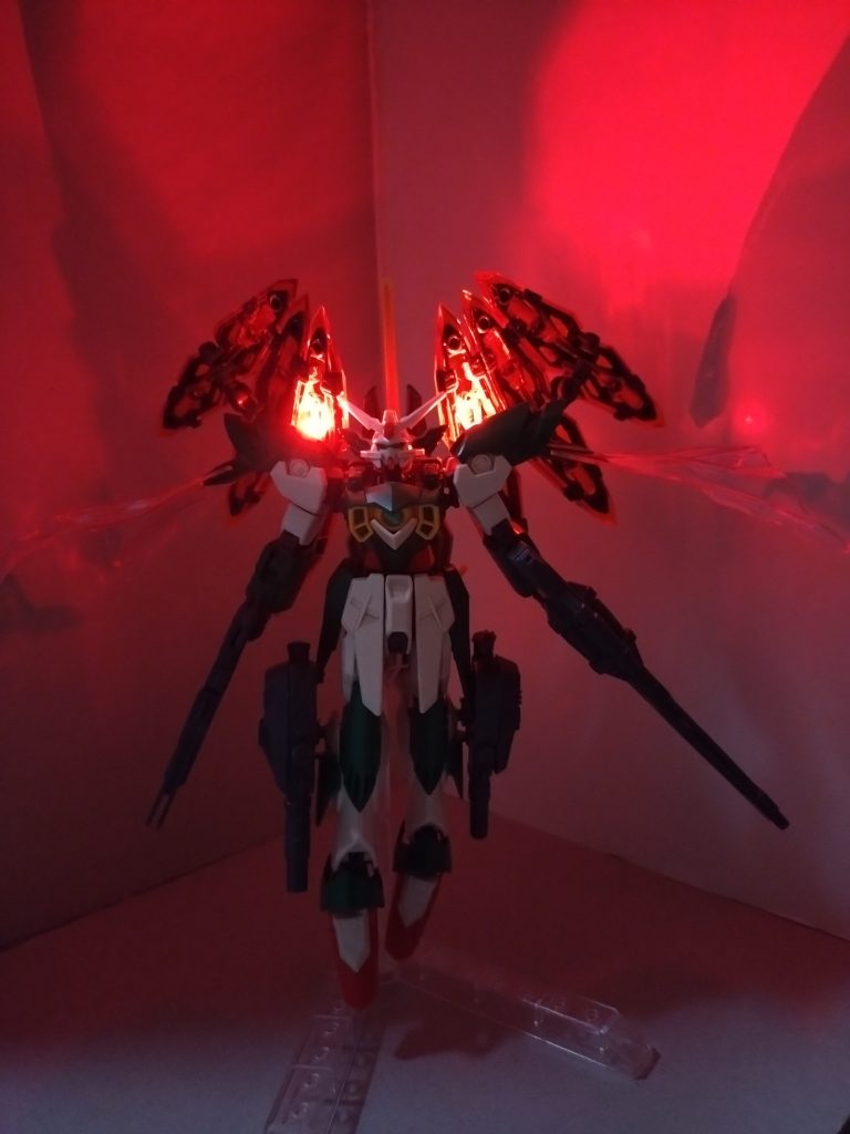 初の電飾/ウイングガンダムスフォルツァンド(2/2)