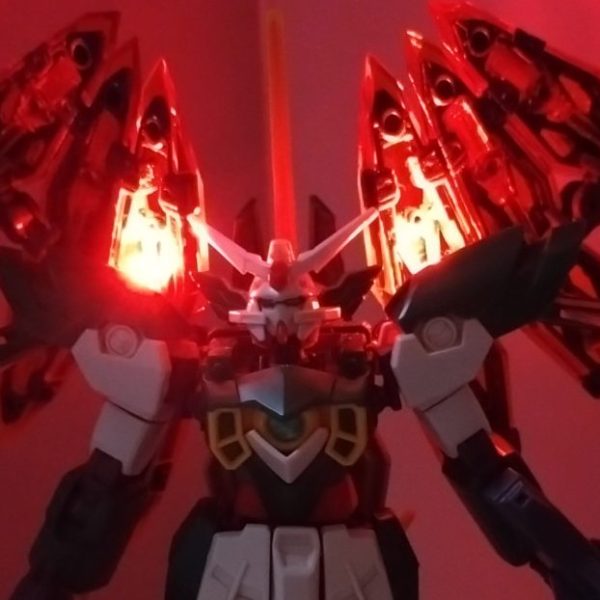 初の電飾/ウイングガンダムスフォルツァンド(2/2)