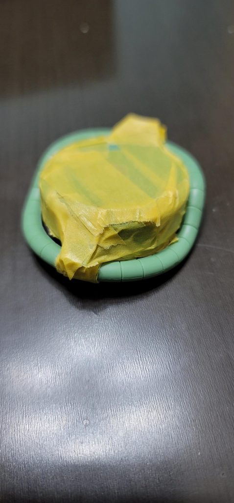 ザクのホース？部分を塗装しようと思い、マスキング