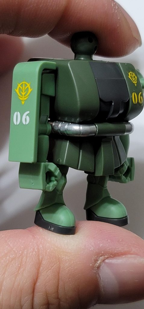 ジオン軍汎用デカールをペタペタ