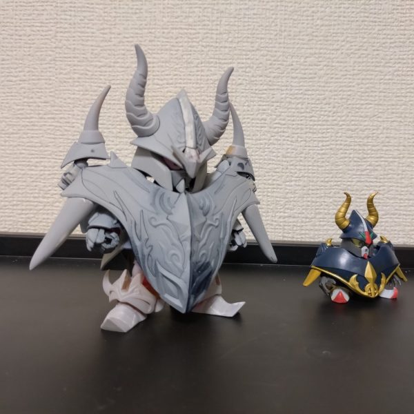 LEGENDBBでサタンガンダムが出ないのでウォーロックとサタンガンダムで軽くミキシングして色変えするだけのつもりでしたが、結構頑張りました（笑）イベント中に色塗りまで終わらせたいです😅（1枚目）