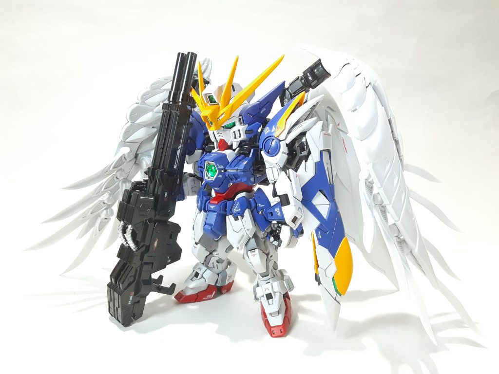 やっと本キットを入手出来たので制作しました青は赤みがかった青色にしたかったのでModelGraphixブルー2を使用しました